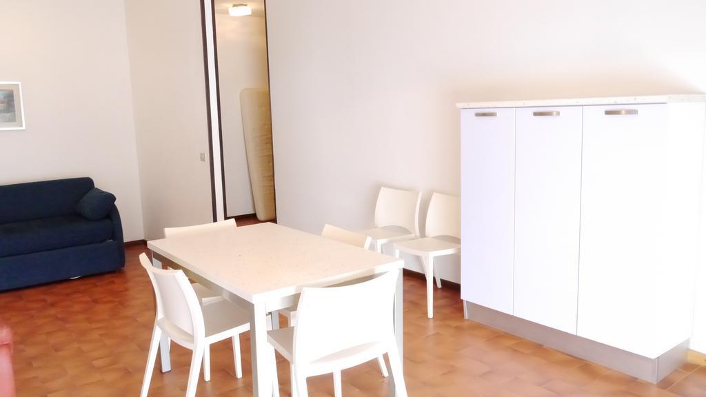 Residence Molo ลีโด เดลเล นาซิโอนี ภายนอก รูปภาพ